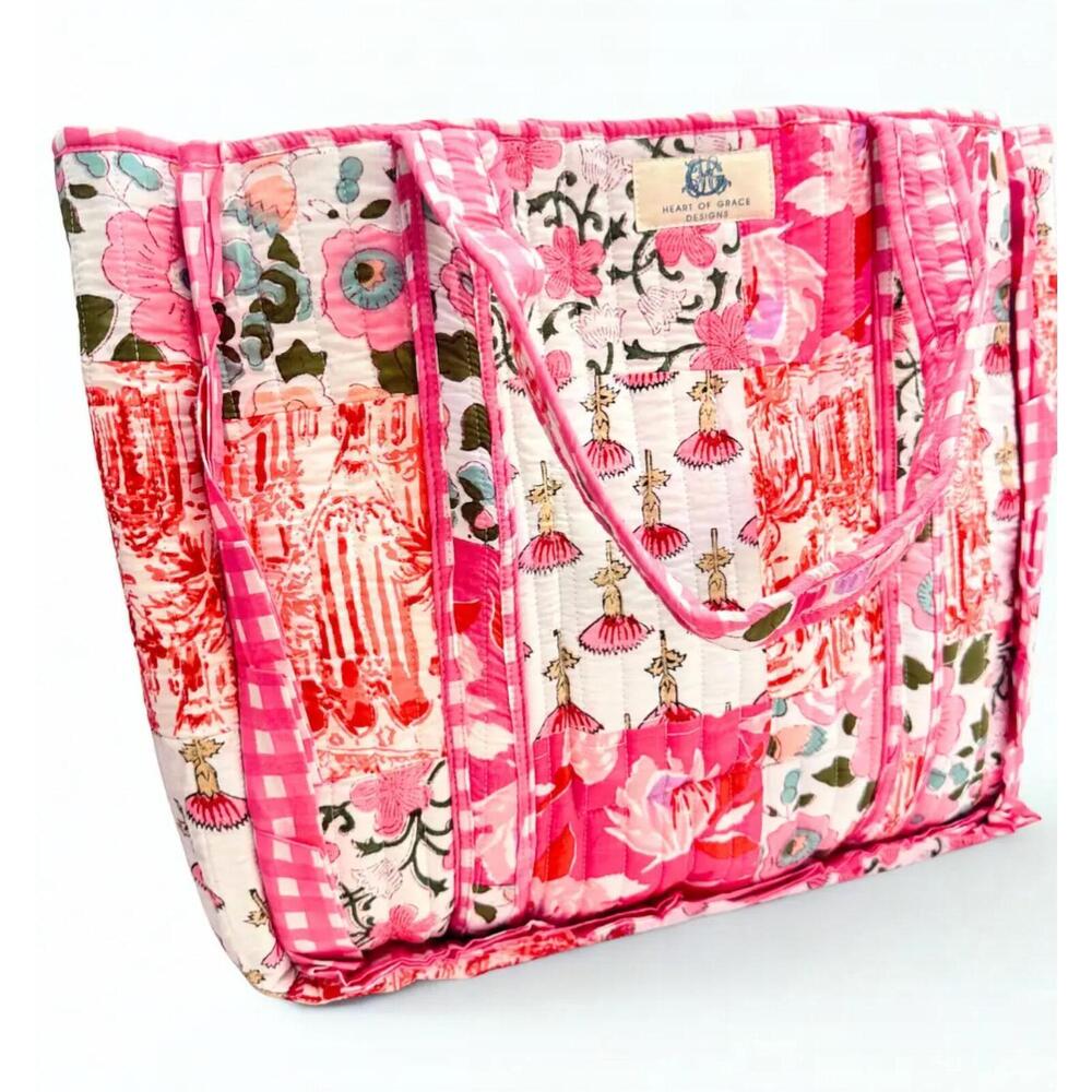 NEW HEART OF GRACE women's large quilted ruffle tote bag in pink petale